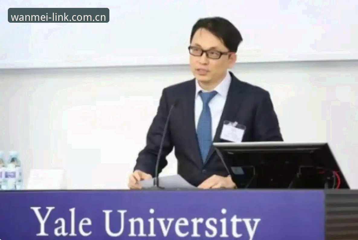 完美体育官网登录 老球迷张磊分享:在完美体育官网看埃梅里封神,这些夺冠细节和数据太震撼了